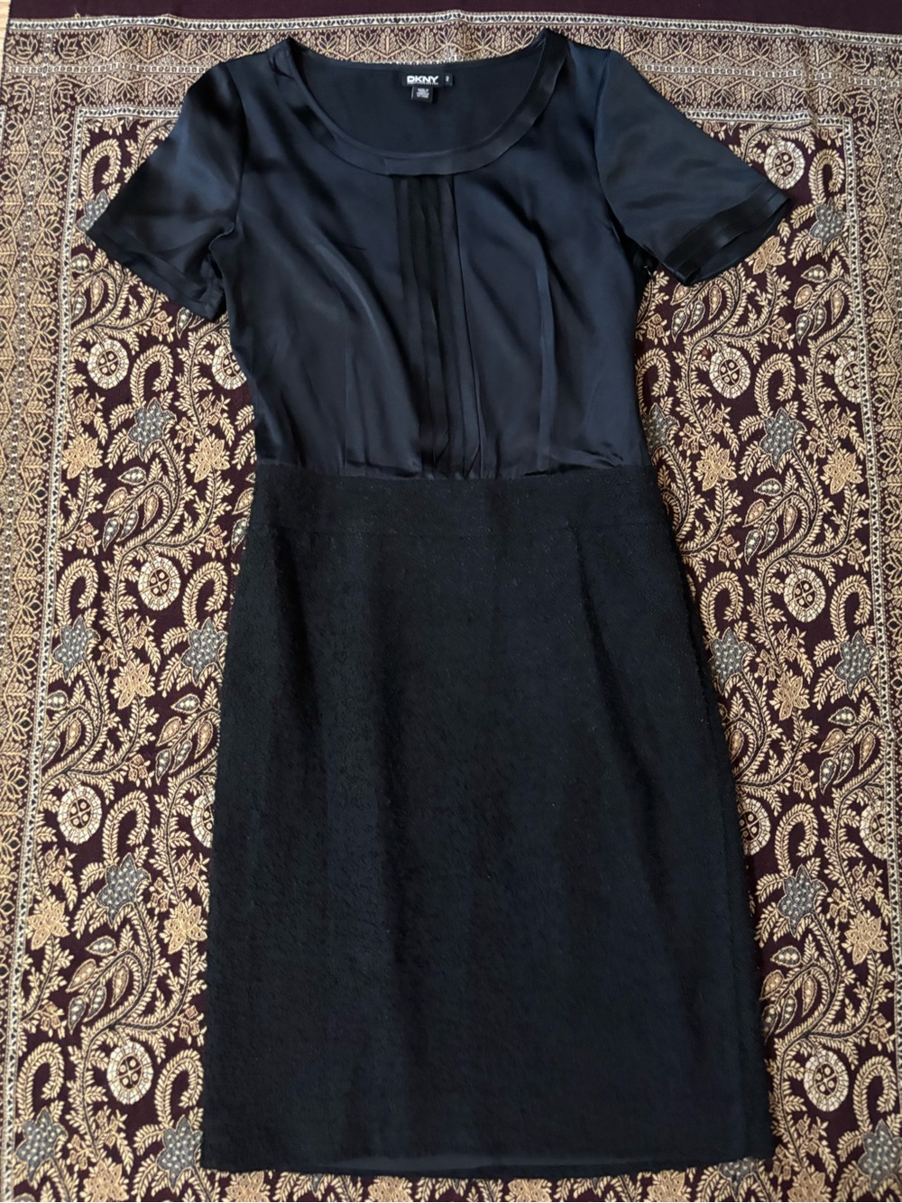 DKNY Black Short-Sleeve Mixed-Fabric Sheath Dress